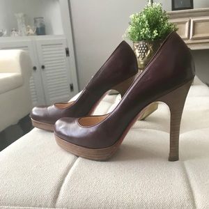 CHRISTIAN LOUBOUTIN wood stacked maroon heels